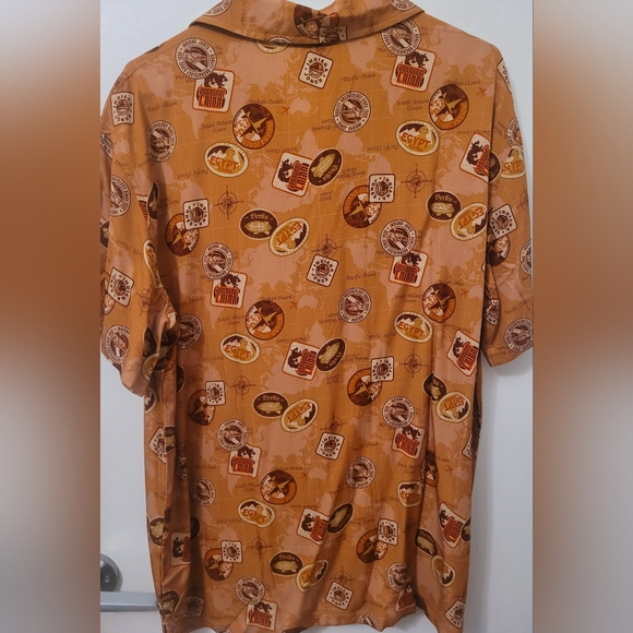 Our Universe Indiana Jones Travel Stickers Woven Button-Up - Picture 4 of 4